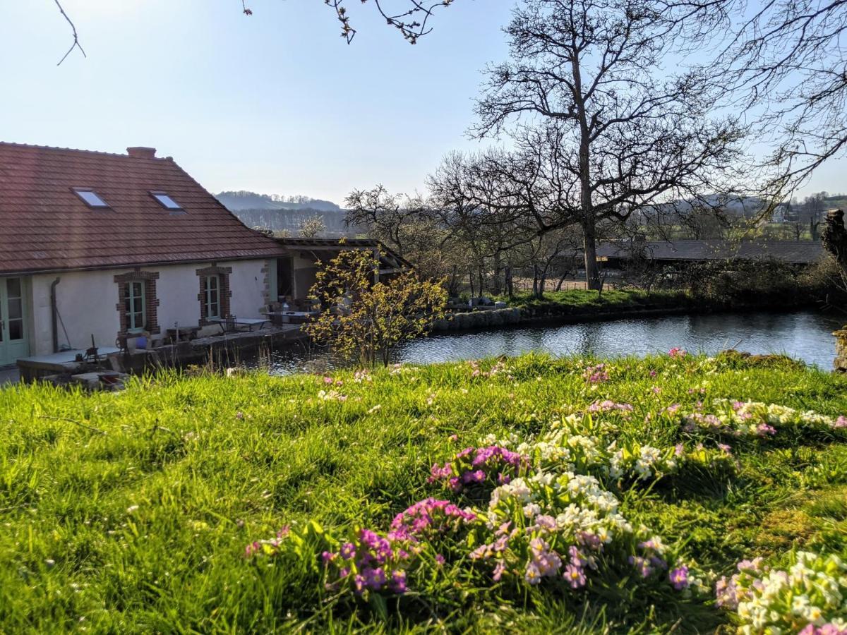 Bed and breakfast Ancien moulin Créancey Extérieur photo